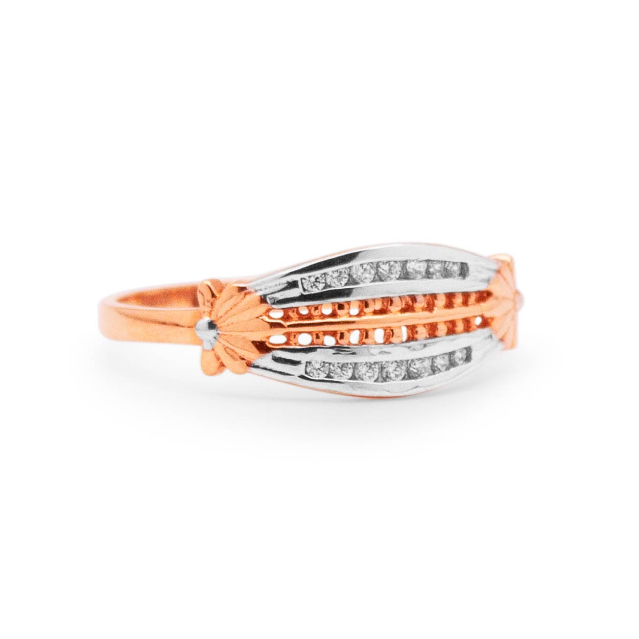 Beautiful ladies ring