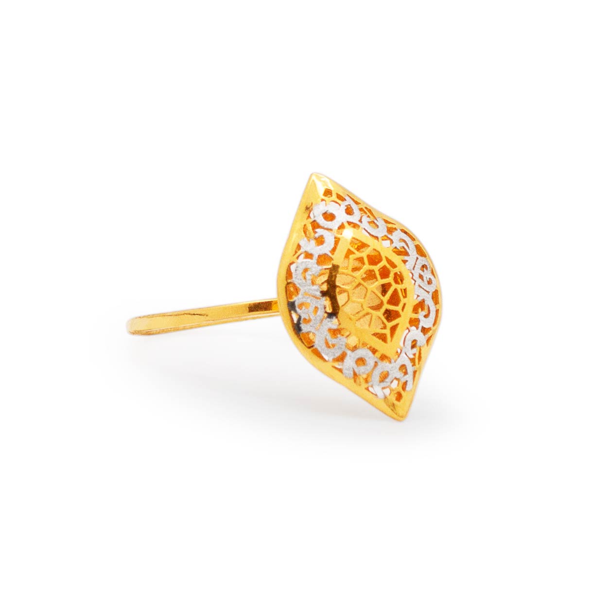 BEAUTIFUL GOLD RING