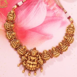 Set necklace