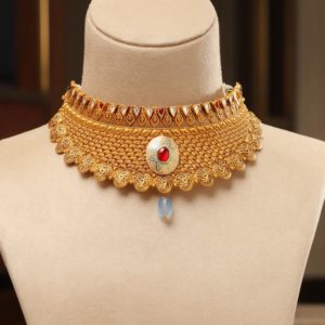 SET NECKLACE