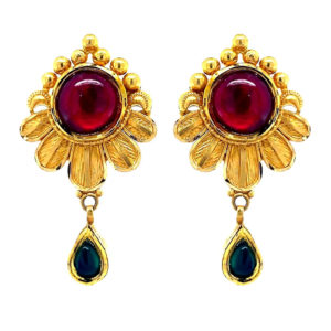 EARRING