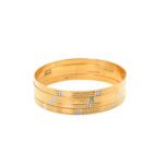 SOLID BANGLES