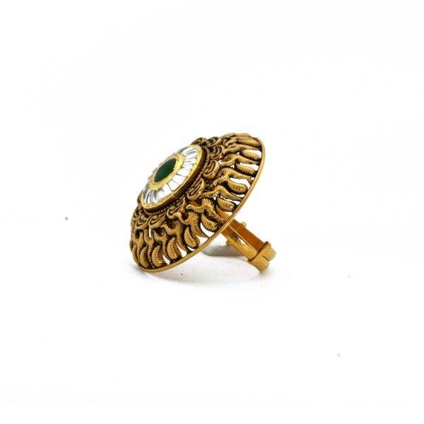 ANTIQUE COCTAIL RING