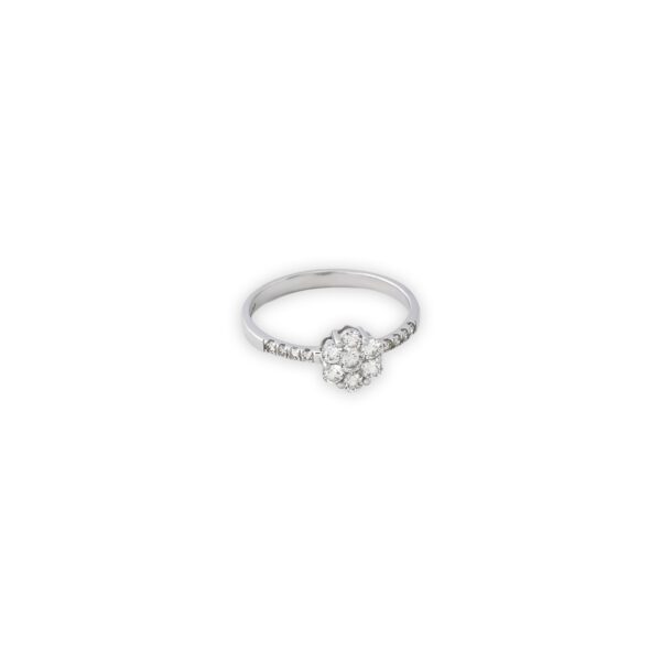 DIAMOND LADIES RING