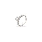 DIAMOND LADIES RING