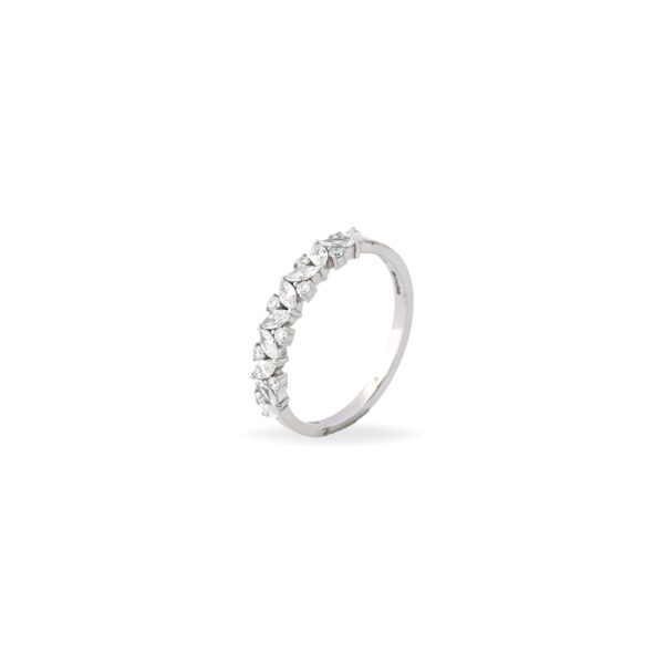 DIAMOND LADIES RING