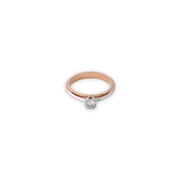 DIAMOND LADIES RING