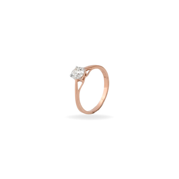 DIAMOND LADIES RING