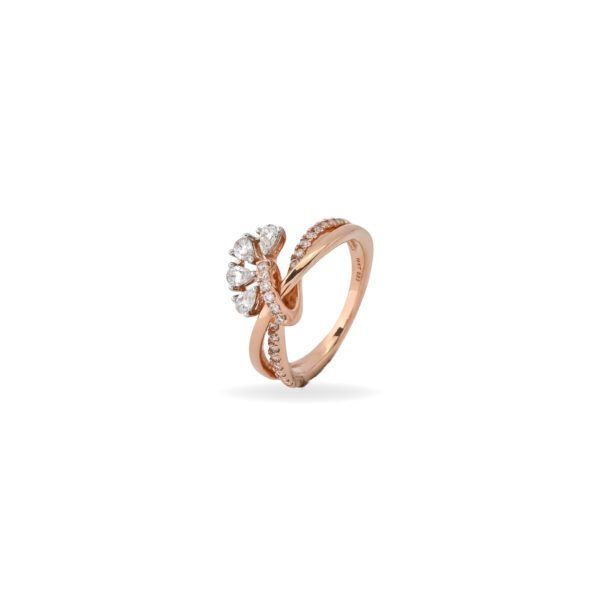 DIAMOND LADIES RING