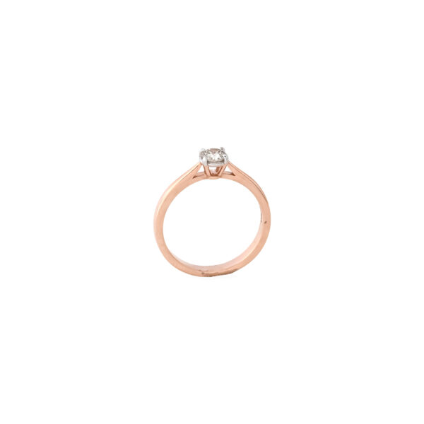 DIAMOND LADIES RING