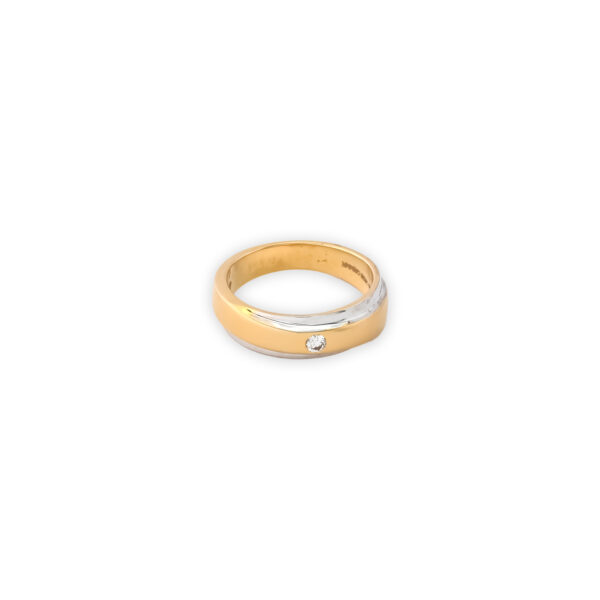 DIAMOND LADIES RING