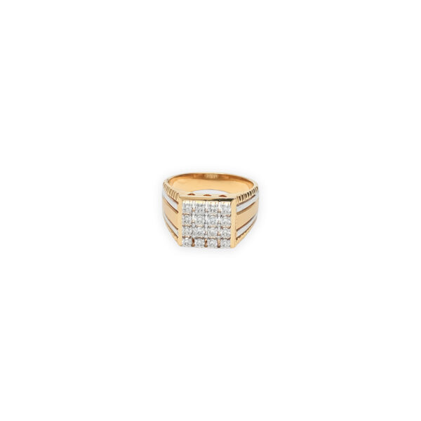 Gents Engagement Ring with 12 Diamonds
