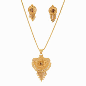 Elegant Traditional Gold Kitty Jewelry Set