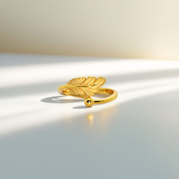 SLEEK LEAVE STYLE RING