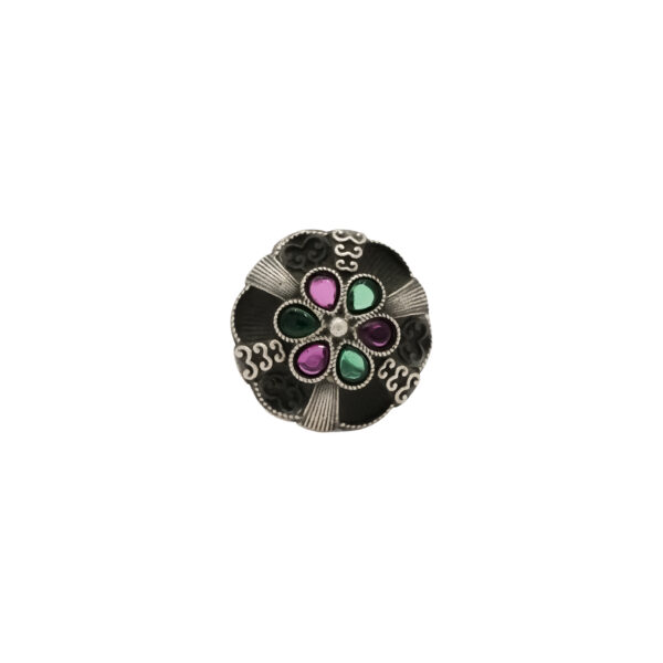 Vintage Floral Elegance Brooch
