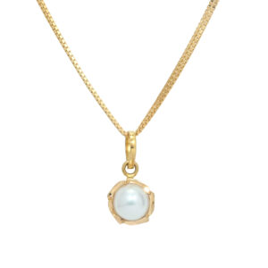 Elegant Pearl Gold Pendant