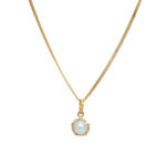 Elegant Pearl Gold Pendant