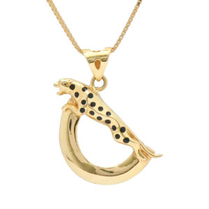Bold Cheetah Symbol Pendant – Power & Elegance in Gold