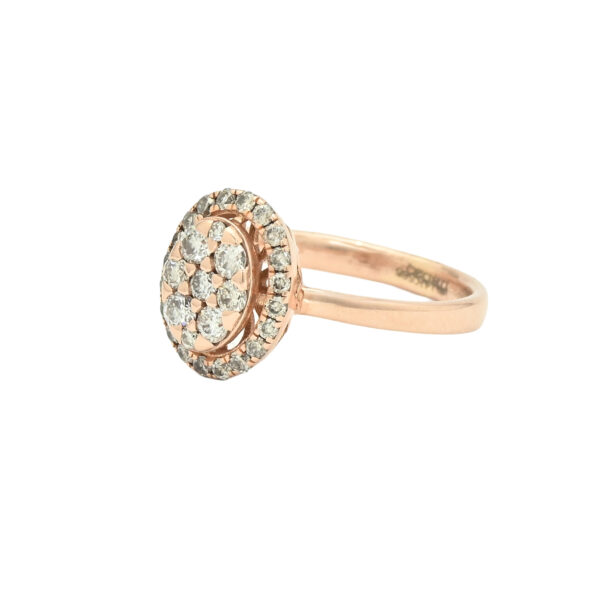 Elegant Oval Diamond Cluster Ring