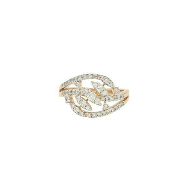 Elegant Leaf Design Diamond Ring – Nature-Inspired Sparkle