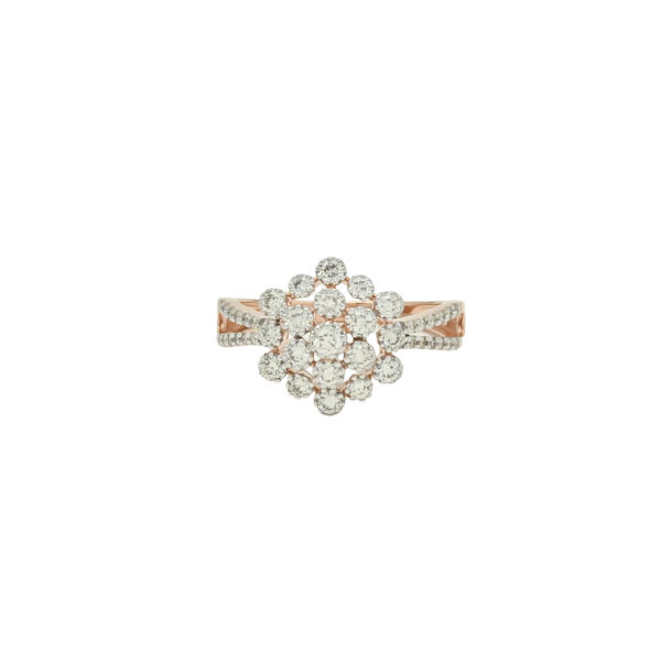 Floral Radiance Diamond Ring – Timeless Bloom in Gold