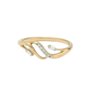 Sleek Wave Diamond Ring