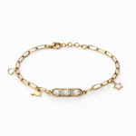 18KT Gold Sleek Charm Bracelet with Central Diamond Accent