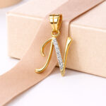 Personal elegance, perfected in gold.