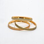 SOLID BANGLES