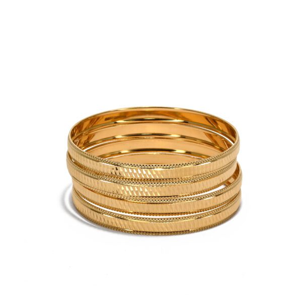 SOLID BANGLE