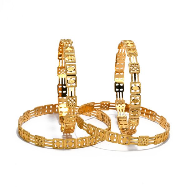 GOLD BANGLE