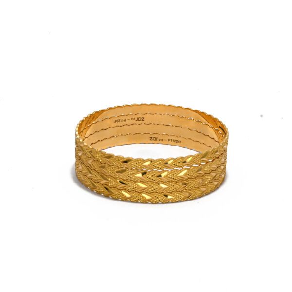 HEART DESIGN BANGLES