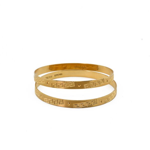 SOLID BANGLE