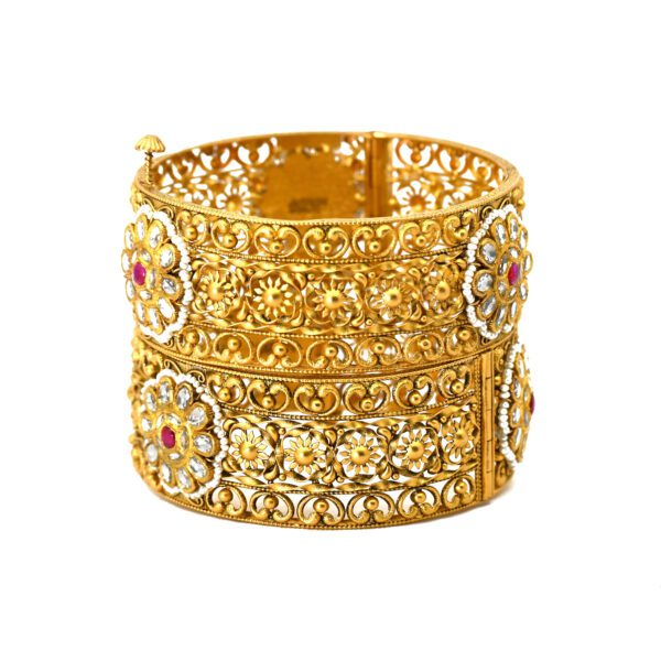 ANTIQUE KUNDAN KADA