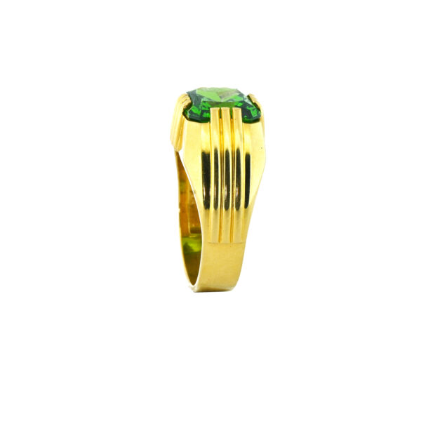 GREEN STONE RING