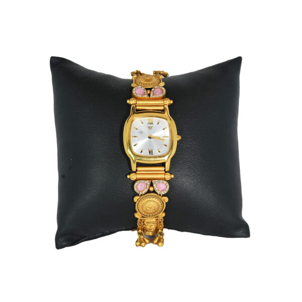 GOLD BRACELET TYPE WATCH