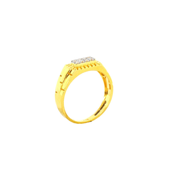 SLEEK BAND STYLE RING