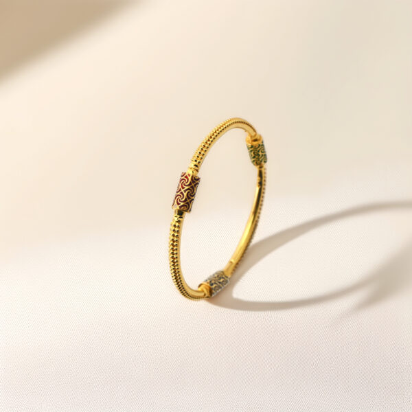 SLEEK HOLLOW KADA