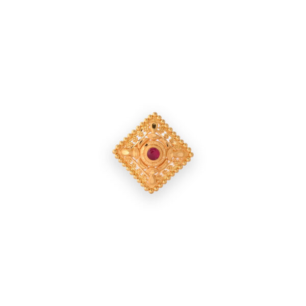 SQUARE SHAPED FILIGREE MOTIF RING
